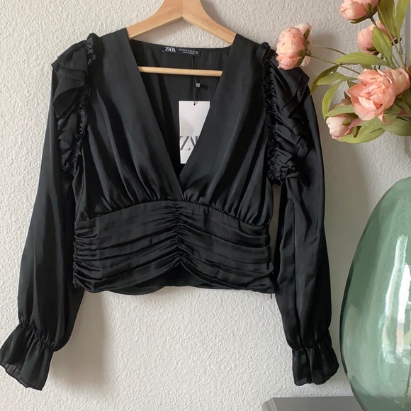 🆕Zara crop top - Picture 2 of 8